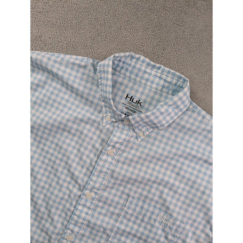 Huk Mens XL Short Sleeve Gingham Fishing Shirt Blue White Perforated Performance